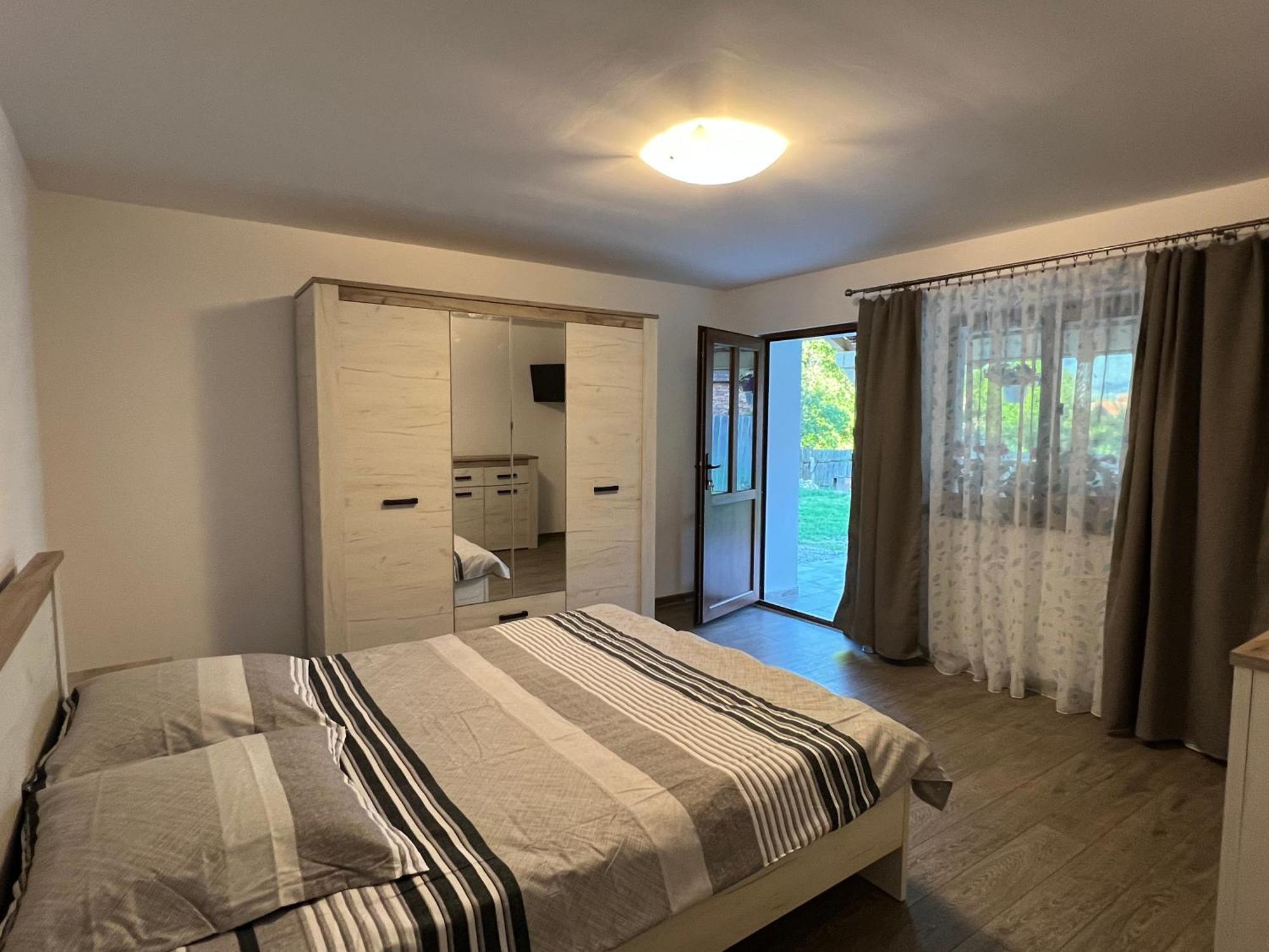 Casa Andrei Villa Cîrţişoara Exteriör bild